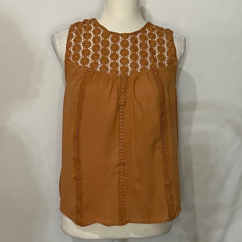 Blouses/flannels/button downs-2 for $20 or 3 for $30 (Mix & Match)